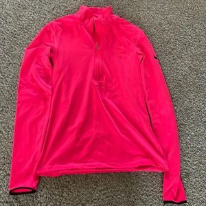 Nike - small 3/4 fit pull over